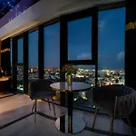 Hanza Tower Original 21st Floor- Sea And City-view Aparthotel