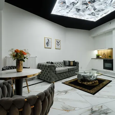 Hanza Tower Original 21st Floor- Sea And City-view Aparthotel