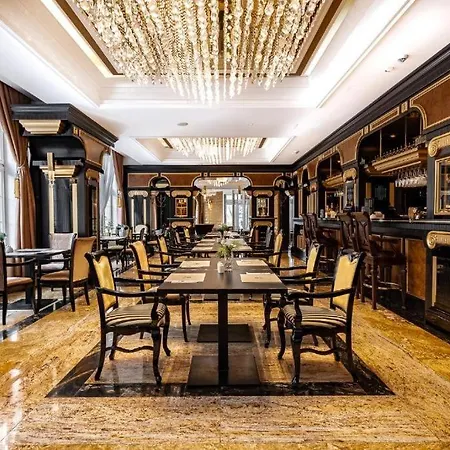 Apartmanhotel Hanza Tower Original 21st Floor- Sea And City-view 4*