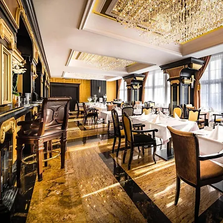 Hanza Tower Original 21st Floor- Sea And City-view 4*