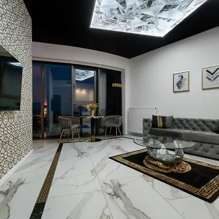 Hanza Tower Original 21st Floor- Sea And City-view Aparthotel