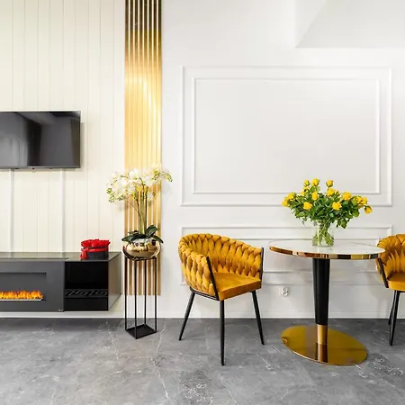 Hanza Tower Original 21st Floor- Sea And City-view Aparthotel