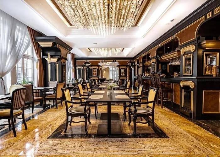 Apartmanhotel Hanza Tower Original 21st Floor- Sea And City-view 4*