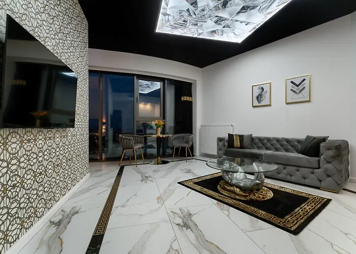 Hanza Tower Original 21st Floor- Sea And City-view Apartmanhotel