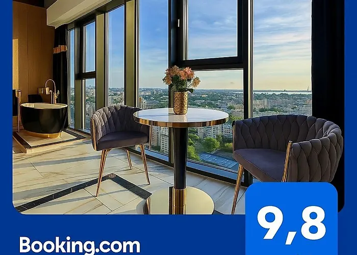 Ξενοδοχείο με διαμερίσματα Hanza Tower Original 21st Floor- Sea And City-view 4*