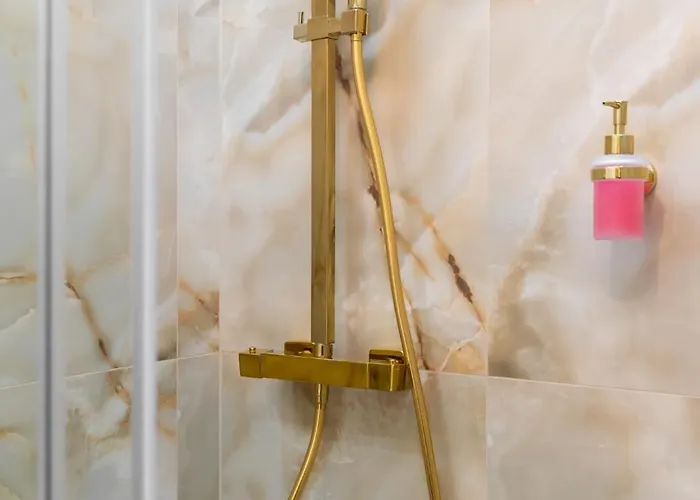 Hanza Tower Original 21st Floor- Sea And City-view 4* Szczecin